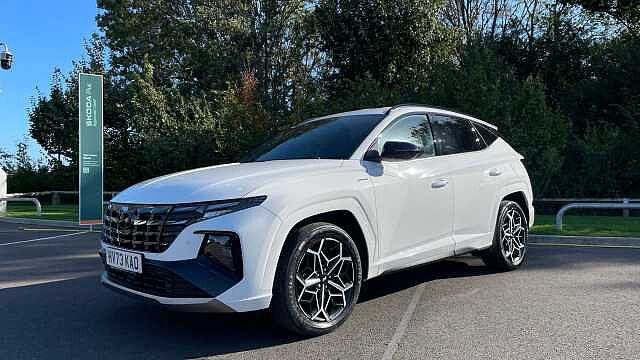 Hyundai TUCSON 1.6 h T-GDi N Line SUV 5dr Petrol Hybrid Auto Euro 6 (s/s) (230 ps) White