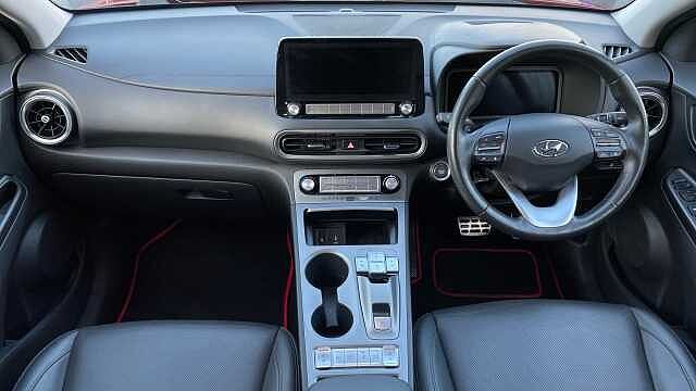 Hyundai KONA 64kWh Ultimate SUV 5dr Electric Auto (10.5kW Charger) (204 ps)