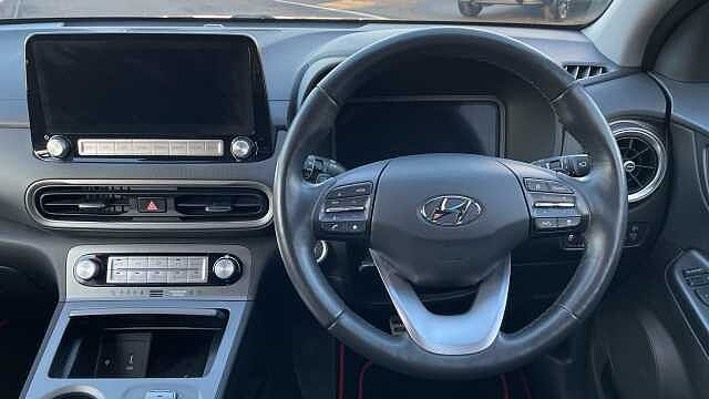 Hyundai KONA 64kWh Ultimate SUV 5dr Electric Auto (10.5kW Charger) (204 ps)