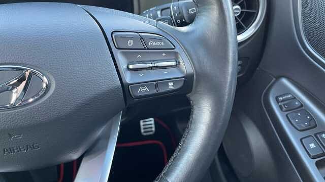 Hyundai KONA 64kWh Ultimate SUV 5dr Electric Auto (10.5kW Charger) (204 ps)