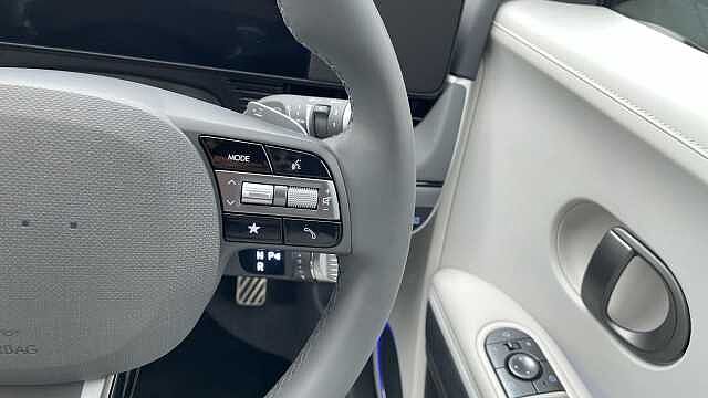 Hyundai IONIQ 5 84kWh Ultimate Hatchback 5dr Electric Auto AWD (325 ps)