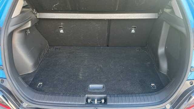 Hyundai KONA 1.6 h-GDi Premium SUV 5dr Petrol Hybrid DCT Euro 6 (s/s) (141 ps)