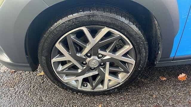 Hyundai KONA 1.6 h-GDi Premium SUV 5dr Petrol Hybrid DCT Euro 6 (s/s) (141 ps)