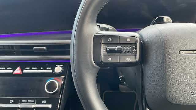 Hyundai Santa Fe 1.6 h T-GDi Calligraphy SUV 5dr Petrol Hybrid Auto 4WD Euro 6 (s/s) (7Seat) (215