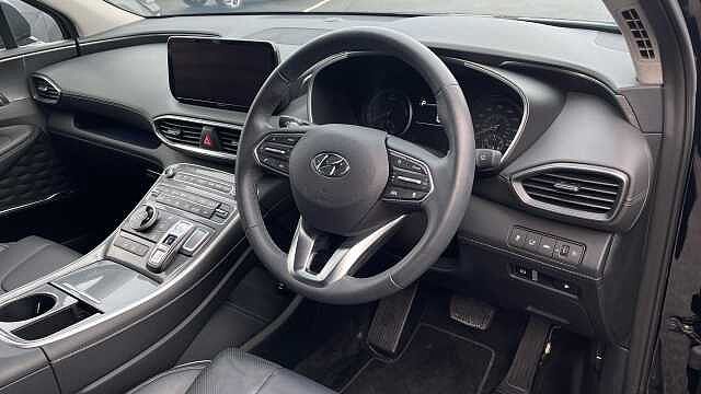 Hyundai Santa Fe 1.6 T-GDi 13.8kWh Premium SUV 5dr Petrol Plug-in Hybrid Auto 4WD Euro 6 (s/s) (2