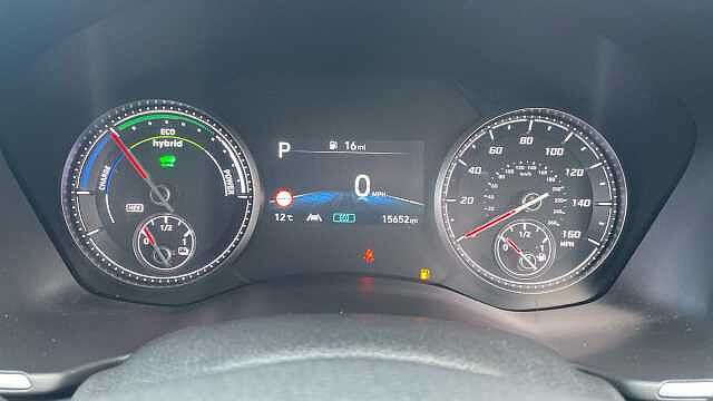 Hyundai Santa Fe 1.6 T-GDi 13.8kWh Premium SUV 5dr Petrol Plug-in Hybrid Auto 4WD Euro 6 (s/s) (2