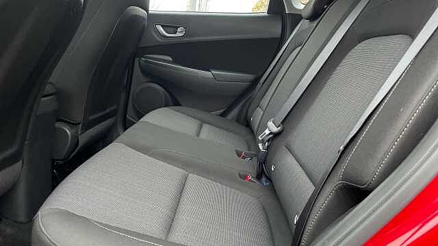 Hyundai KONA 1.6 h-GDi SE Connect SUV 5dr Petrol Hybrid DCT Euro 6 (s/s) (141 ps)