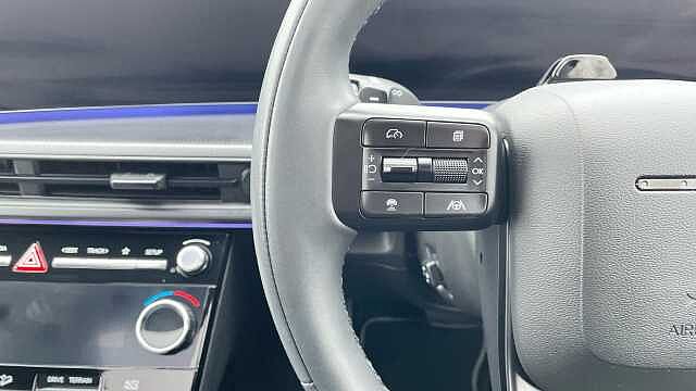 Hyundai Santa Fe 1.6 h T-GDi Calligraphy SUV 5dr Petrol Hybrid Auto 4WD Euro 6 (s/s) (7Seat) (215