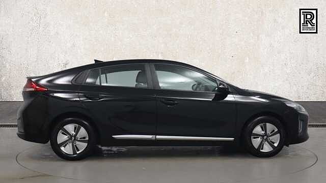 Hyundai IONIQ 1.6 h-GDi SE Connect Hatchback 5dr Petrol Hybrid DCT Euro 6 (s/s) (141 ps)