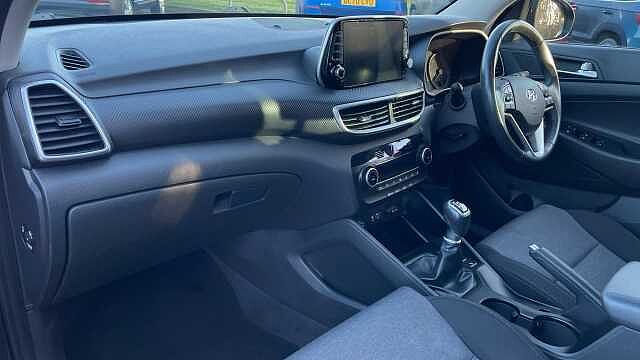 Hyundai TUCSON 1.6 GDi SE Nav SUV 5dr Petrol Manual Euro 6 (s/s) (132 ps)