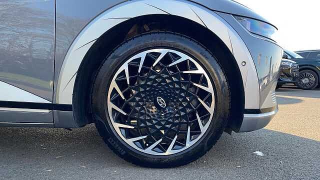 Hyundai IONIQ 5 73kWh Ultimate Hatchback 5dr Electric Auto AWD (305 ps)