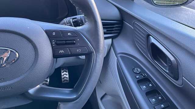 Hyundai BAYON 1.0 T-GDi MHEV Ultimate SUV 5dr Petrol Hybrid DCT Euro 6 (s/s) (100 ps)