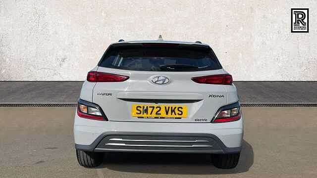 Hyundai KONA 39kWh SE Connect SUV 5dr Electric Auto (10.5kW Charger) (136 ps)