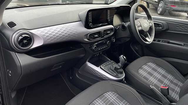 Hyundai i10 1.0 Advance Hatchback 5dr Petrol Auto Euro 6 (s/s) (63 ps)