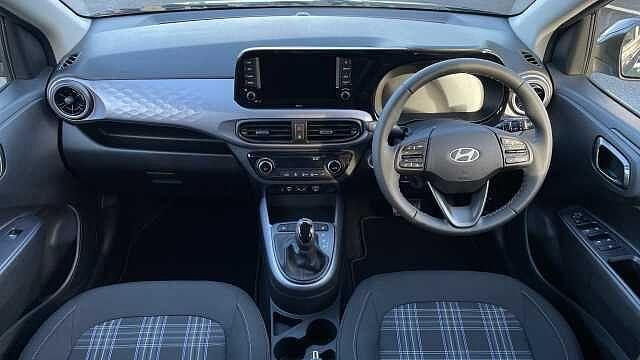 Hyundai i10 1.0 Advance Hatchback 5dr Petrol Auto Euro 6 (s/s) (63 ps)