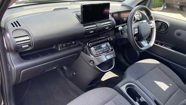 Hyundai INSTER Long Range 49kWh 01 SUV 5dr Electric Auto (115 ps)
