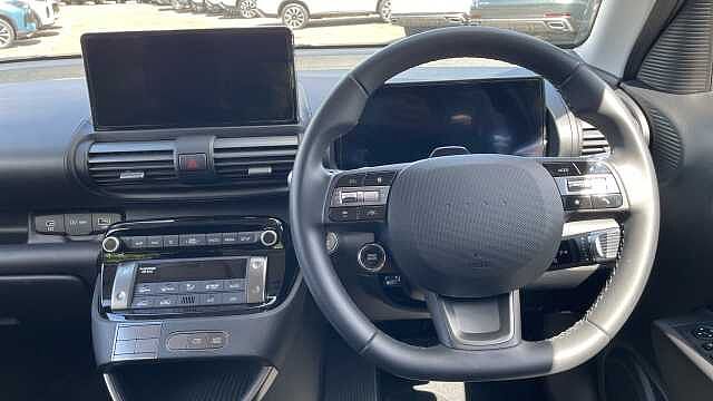 Hyundai INSTER Long Range 49kWh 01 SUV 5dr Electric Auto (115 ps)