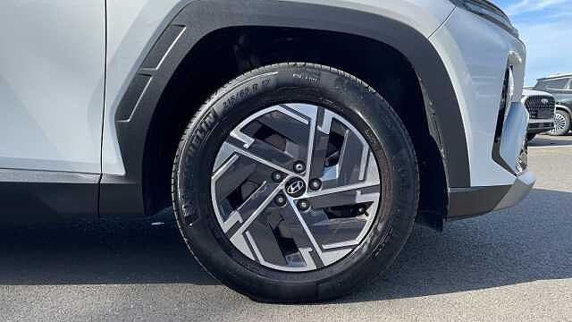 Hyundai TUCSON 1.6 T-GDi 13.8kWh Premium SUV 5dr Petrol Plug-in Hybrid Auto 4WD Euro 6 (s/s) (2