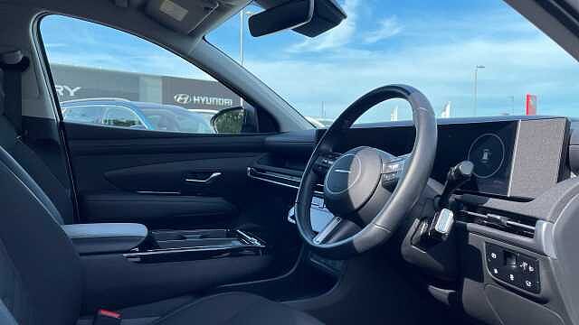 Hyundai TUCSON 1.6 T-GDi 13.8kWh Premium SUV 5dr Petrol Plug-in Hybrid Auto 4WD Euro 6 (s/s) (2