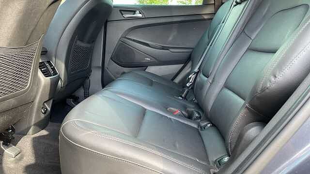 Hyundai TUCSON 1.6 GDi Premium SUV 5dr Petrol Manual Euro 6 (s/s) (132 ps)