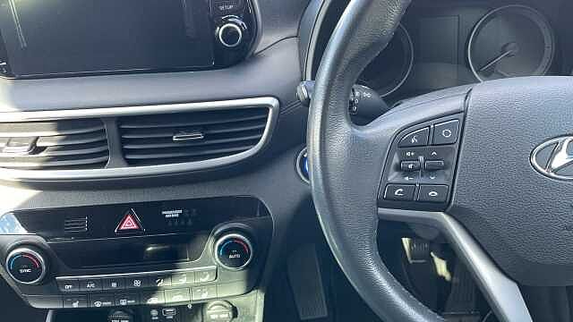 Hyundai TUCSON 1.6 GDi Premium SUV 5dr Petrol Manual Euro 6 (s/s) (132 ps)