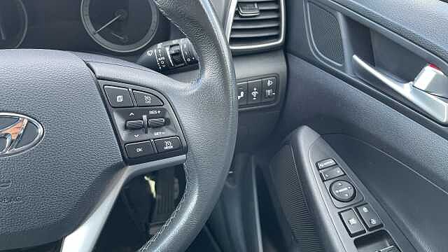 Hyundai TUCSON 1.6 GDi Premium SUV 5dr Petrol Manual Euro 6 (s/s) (132 ps)